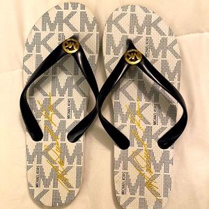 Michael Kors size 8 worn one time last summer black and gold